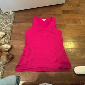 POSH STORE CLOSING 
Lilly Pulitzer coco sweater tank in a magenta pink